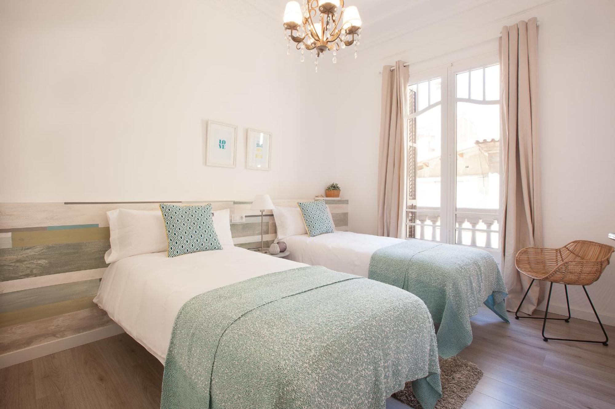 Click&Flat Seneca Suites Barcelona Ngoại thất bức ảnh