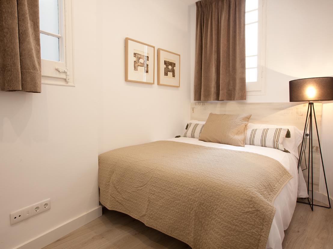 Click&Flat Seneca Suites Barcelona Ngoại thất bức ảnh